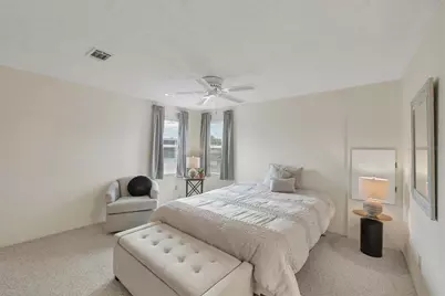 827 Tangerine Woods Boulevard, Englewood, FL 34223 - Photo 18