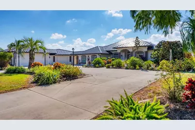 646 Boundary Boulevard, Rotonda West, FL 33947 - Photo 1