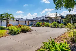 646 Boundary Blvd, Rotonda West, FL 33947 - Photo 1