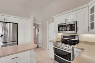 646 Boundary Blvd, Rotonda West, FL 33947 - Photo 12