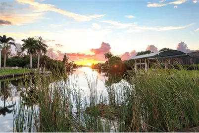 15762 Viscount Circle, Port Charlotte, FL 33981 - Photo 4