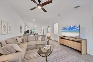 12520 Galapagos Ct, Venice, FL 34293 - Photo 8