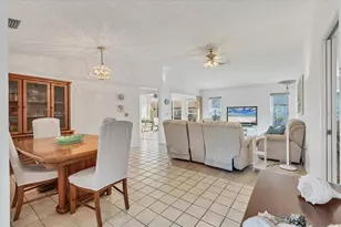 604 Chestnut Ln, Englewood, FL 34223 - Photo 12