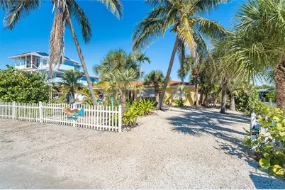 90 N Gulf Boulevard, Placida, FL 33946 - Photo 2