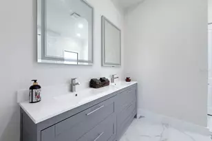 9222 Rosebud Cir, Port Charlotte, FL 33981 - Photo 28