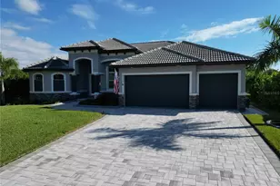 8130 Santa Cruz Dr, Port Charlotte, FL 33981 - Photo 2