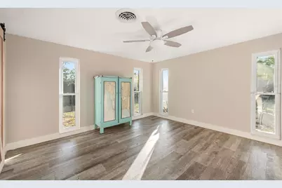 300 E Bay Heights Avenue, Englewood, FL 34223 - Photo 28