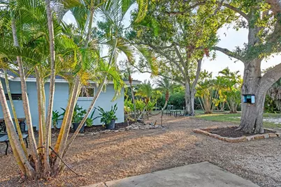 300 E Bay Heights Avenue, Englewood, FL 34223 - Photo 62