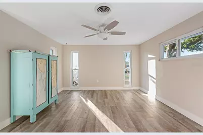 300 E Bay Heights Avenue, Englewood, FL 34223 - Photo 28