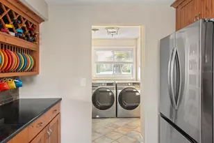 300 E Bay Heights Ave, Englewood, FL 34223 - Photo 14