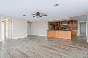 300 E Bay Heights Ave, Englewood, FL 34223 - Photo 6