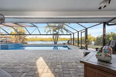 300 E Bay Heights Avenue, Englewood, FL 34223 - Photo 32