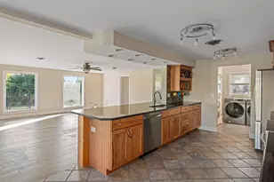 300 E Bay Heights Ave, Englewood, FL 34223 - Photo 12