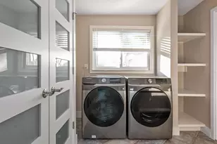 300 E Bay Heights Ave, Englewood, FL 34223 - Photo 16