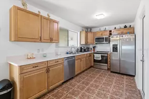 6628 Thorman Rd, Port Charlotte, FL 33981 - Photo 10