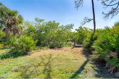 8089 Weyers Court, Englewood, FL 34224 - Photo 4