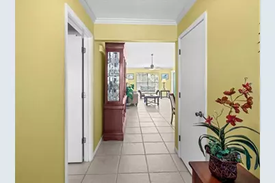 115 Park Forest Boulevard, Englewood, FL 34223 - Photo 6