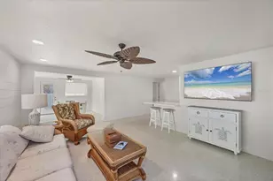 1245 Holiday Dr, Englewood, FL 34223 - Photo 6