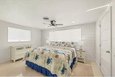 1245 Holiday Drive, Englewood, FL 34223 - Photo 16