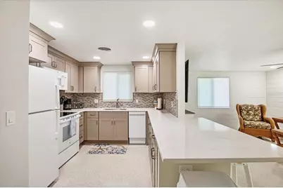 1245 Holiday Drive, Englewood, FL 34223 - Photo 10