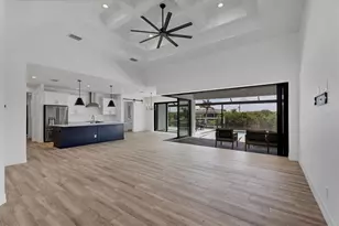 15342 Aron Cir, Port Charlotte, FL 33981 - Photo 4