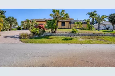 90 Green Dolphin Drive N, Placida, FL 33946 - Photo 10