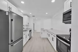 948 Andrews Ave NW, Port Charlotte, FL 33948 - Photo 14