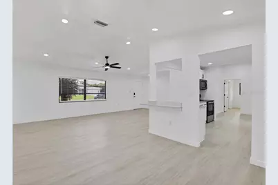 948 Andrews Avenue NW, Port Charlotte, FL 33948 - Photo 16