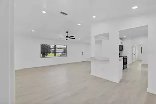 948 Andrews Ave NW, Port Charlotte, FL 33948 - Photo 16