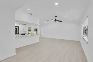 948 Andrews Ave NW, Port Charlotte, FL 33948 - Photo 6