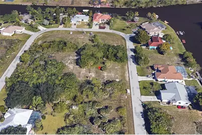 9287 Snapper Circle, Port Charlotte, FL 33981 - Photo 10