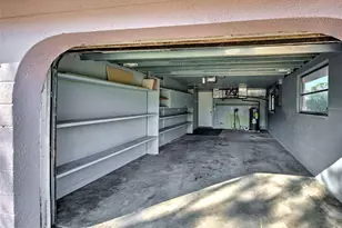 5984 Diana Rd, Venice, FL 34293 - Photo 10