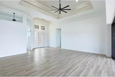 9364 Miami, Port Charlotte, FL 33981 - Photo 6