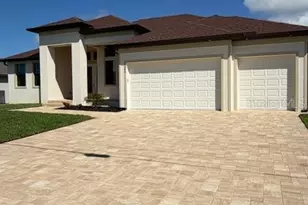 9364 Miami, Port Charlotte, FL 33981 - Photo 2