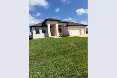 9364 Miami, Port Charlotte, FL 33981 - Photo 1