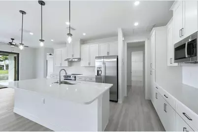 9364 Miami, Port Charlotte, FL 33981 - Photo 14