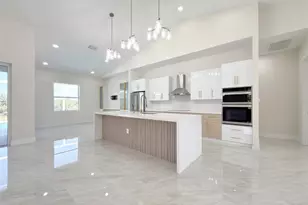 14663 Lillian Cir, Port Charlotte, FL 33981 - Photo 4