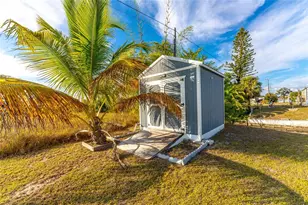 619 Via Cala, Englewood, FL 34224 - Photo 38