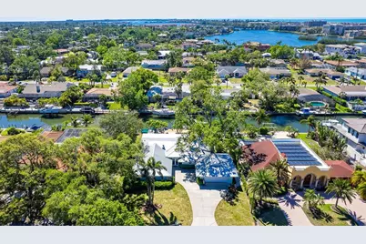 1648 Shelburne Lane, Sarasota, FL 34231 - Photo 76