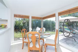 1648 Shelburne Ln, Sarasota, FL 34231 - Photo 24