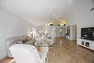 805 Harrington Lake Dr N, Venice, FL 34293 - Photo 10