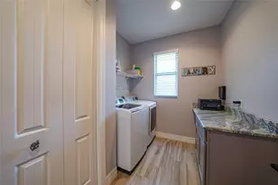 8106 Santa Cruz Dr, Port Charlotte, FL 33981 - Photo 28