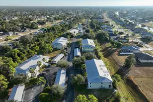 8101 Memory Ln, Rotonda West, FL 33947 - Photo 38