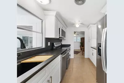 1350 Aqua View Lane, Englewood, FL 34223 - Photo 10