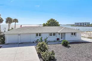 1350 Aqua View Ln, Englewood, FL 34223 - Photo 52