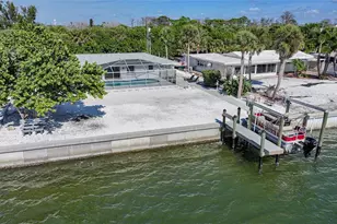 1350 Aqua View Ln, Englewood, FL 34223 - Photo 46