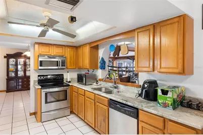 105 Cousley Drive SE, Port Charlotte, FL 33952 - Photo 16