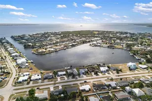 105 Cousley Dr SE, Port Charlotte, FL 33952 - Photo 8