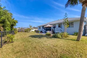 1820 Meadow Lark Ln, Englewood, FL 34224 - Photo 30