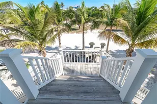 7370 Palm Island Dr, Placida, FL 33946 - Photo 8